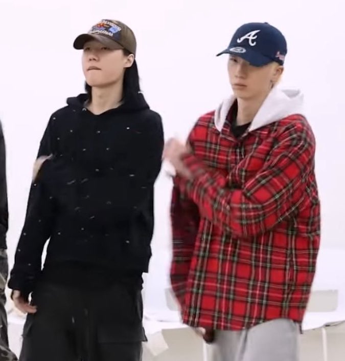 whiskers tweet media