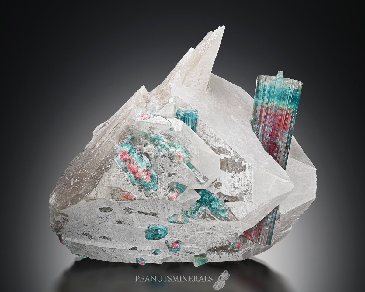 PEANUTS MINERALS🥜AP Fine Mineral Art Gallery tweet media