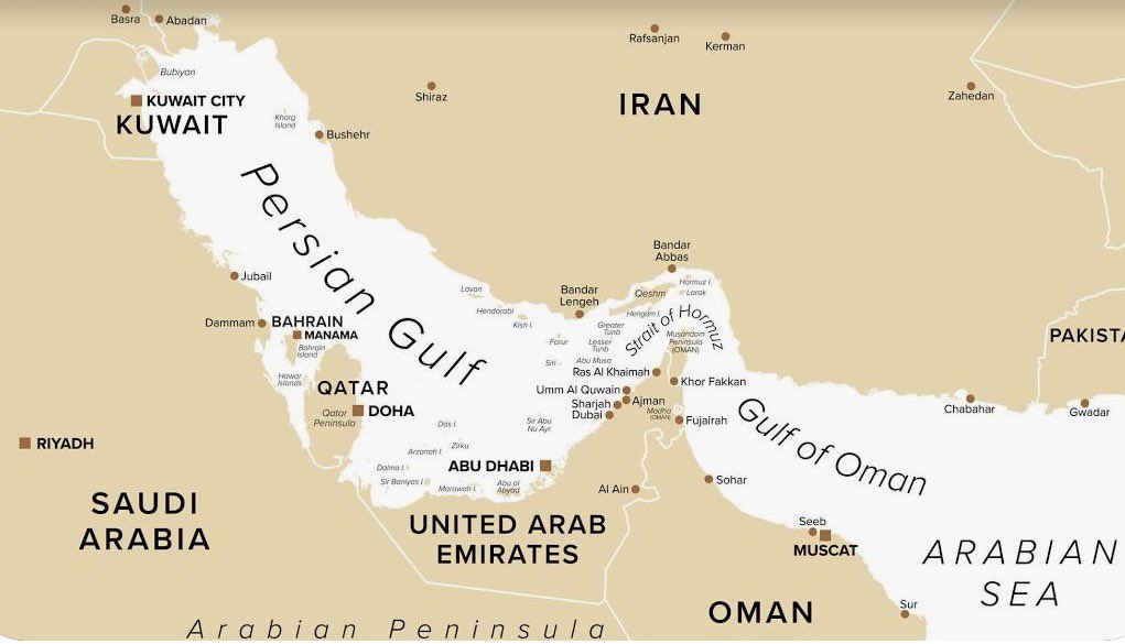 Romeo_Irani's tweet photo. فضولات زیادی خوردن احمد الشرع، رهبر فعلی سوریه و فرمانده سابق آدم کش داعشی،در مورد تضمین و تأمین امنیت در صورت ناآرامی در دریای سرخ و تنگه هرمز:
از #خلیج_فارس با نام جعلی خلیج عربی اسم برد:
کشورهای اروپایی از قطع تأمین انرژی از خلیج عربی رنج خواهند برد.
#PersianGolf
🕊️❤️🤍💚🕊️ https://t.co/rmie8OTfju