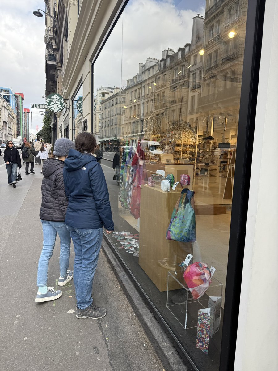 あやのん tweet media