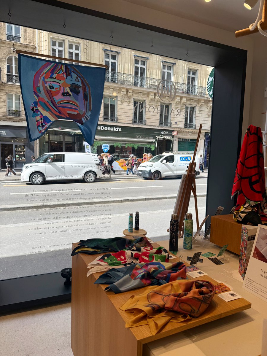 あやのん tweet media