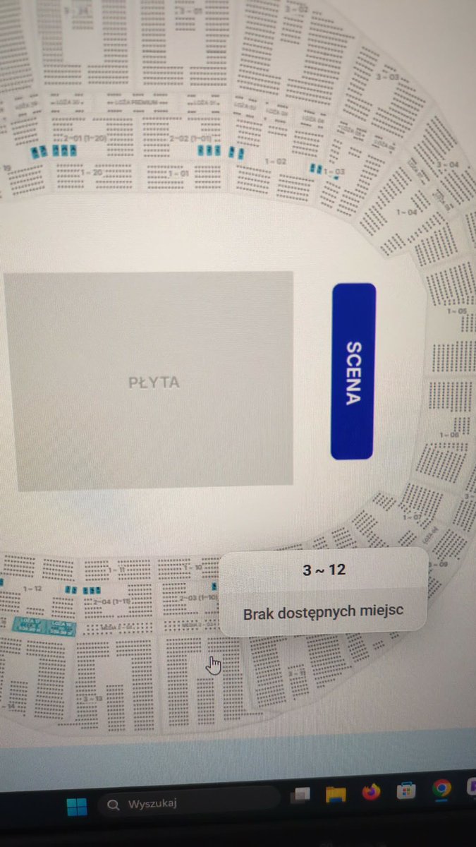 zuz0zeIina 🪩 Occasionally. tweet media