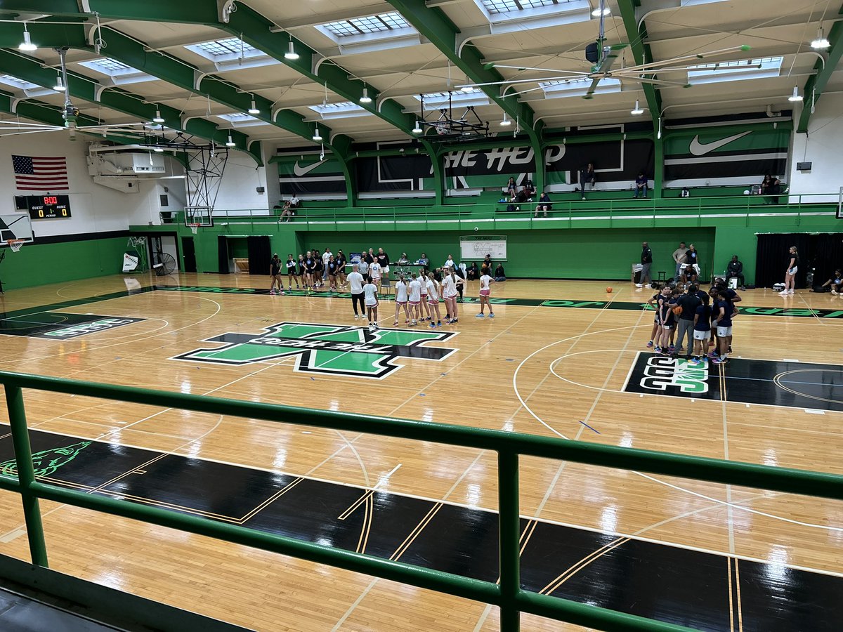 Denyla Handy tweet media