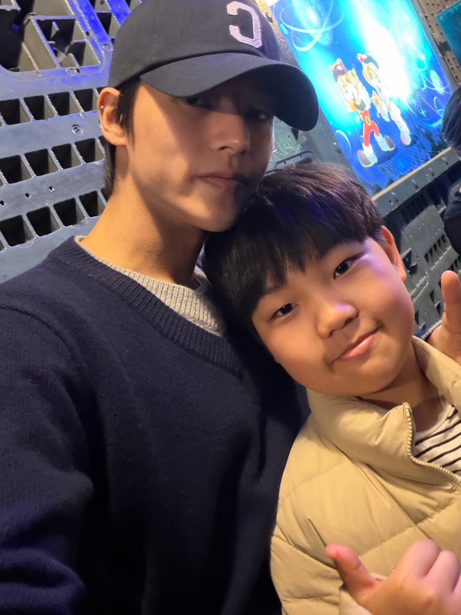 ATEEZ BR WINS ⏳ - Vote & Stream tweet media