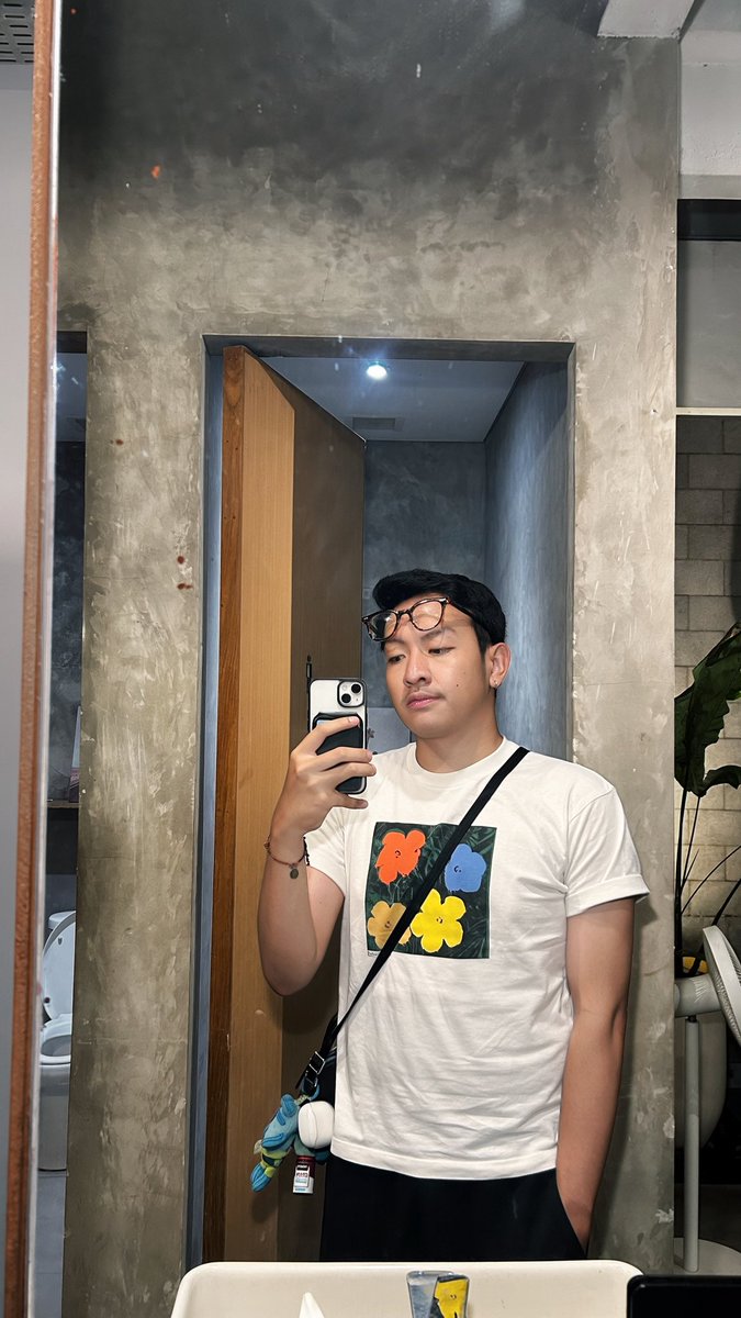 ig:yal.dii tweet media