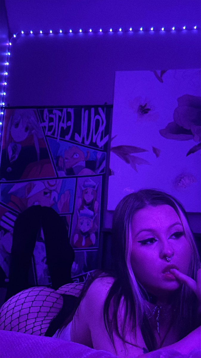 Trintittykitty tweet media