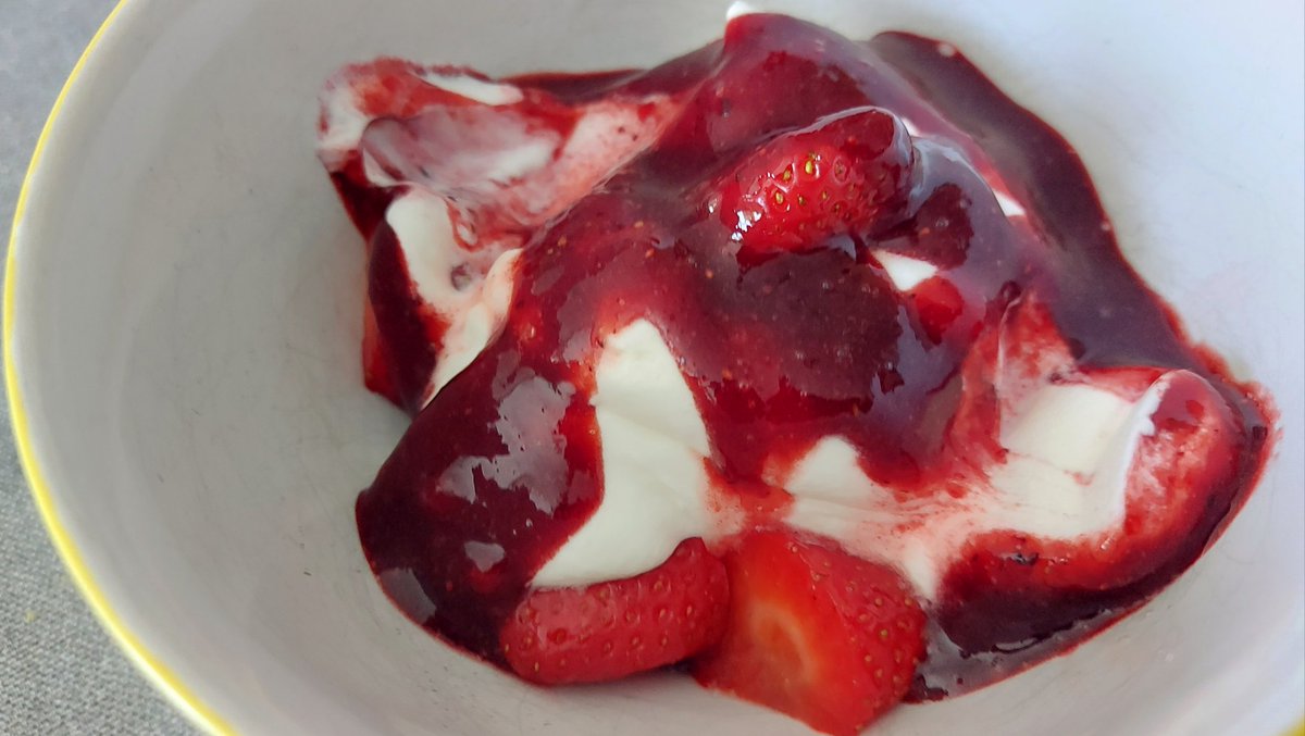 comocomodiadia tweet media