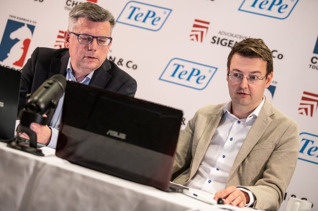 tepesigeman tweet media