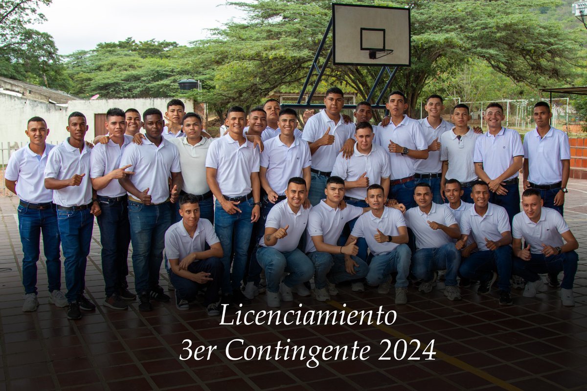 Segunda División del Ejército Nacional tweet media