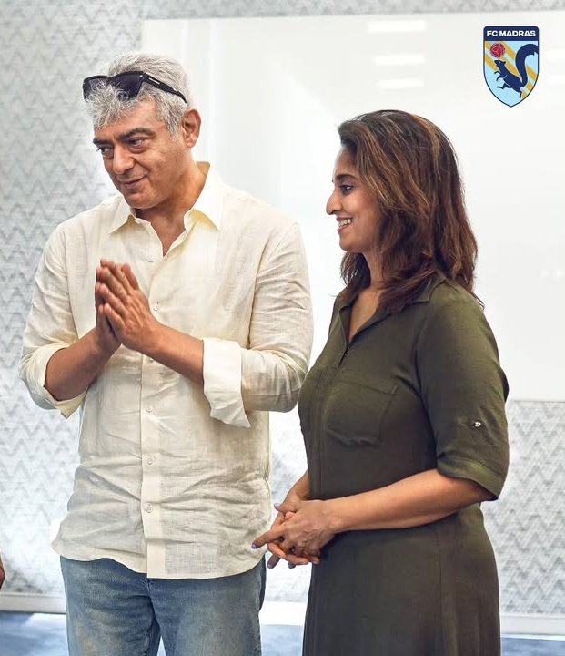 Made for each other ❤️

#AjithKumar