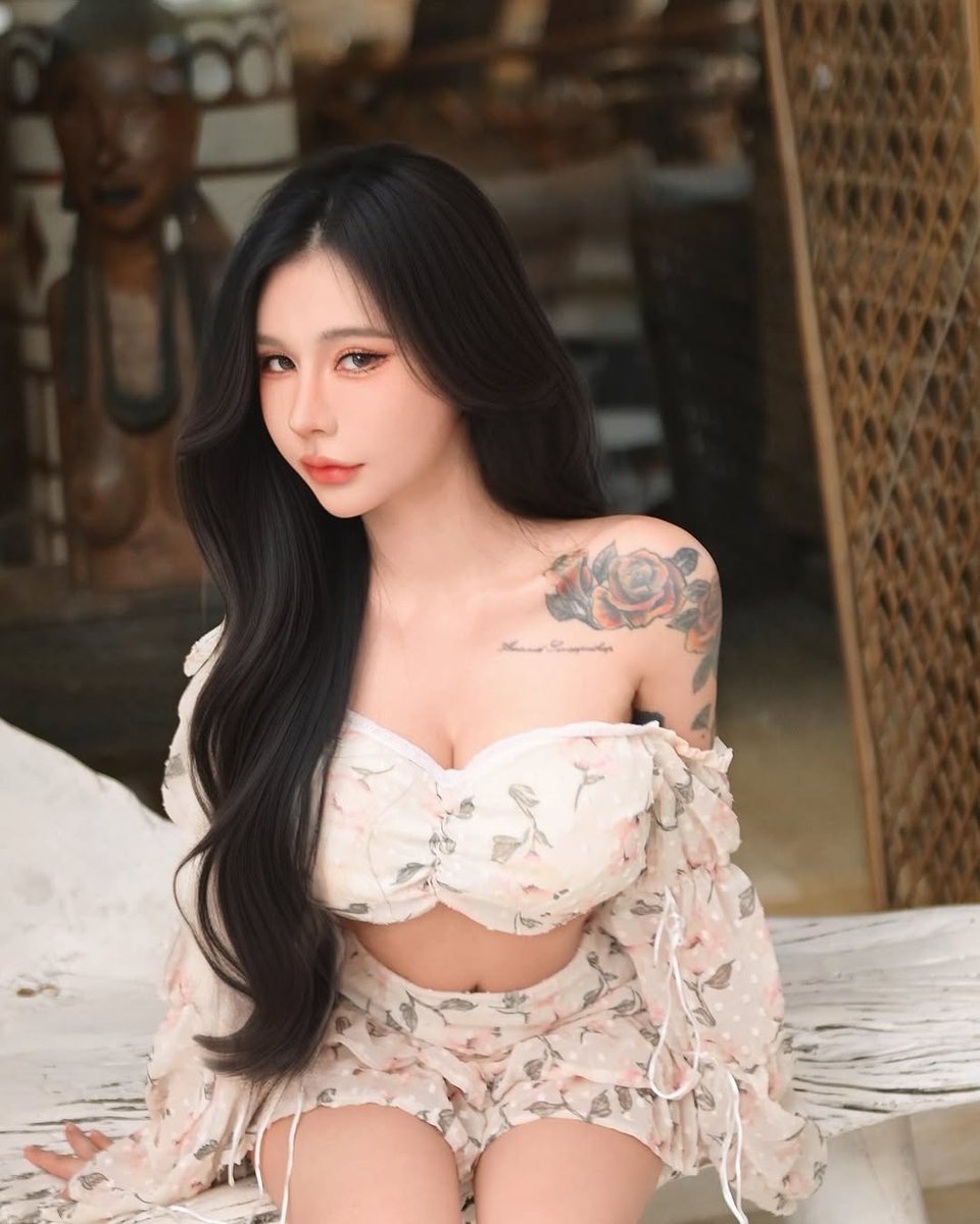 𝑺𝒉𝒊𝑺𝒉𝒂 tweet media