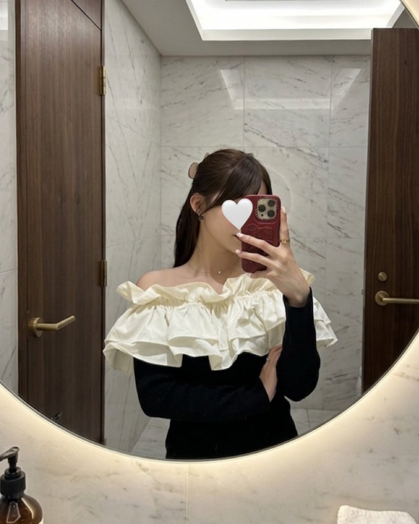 𝗄𝖺𝗋𝗂 tweet media