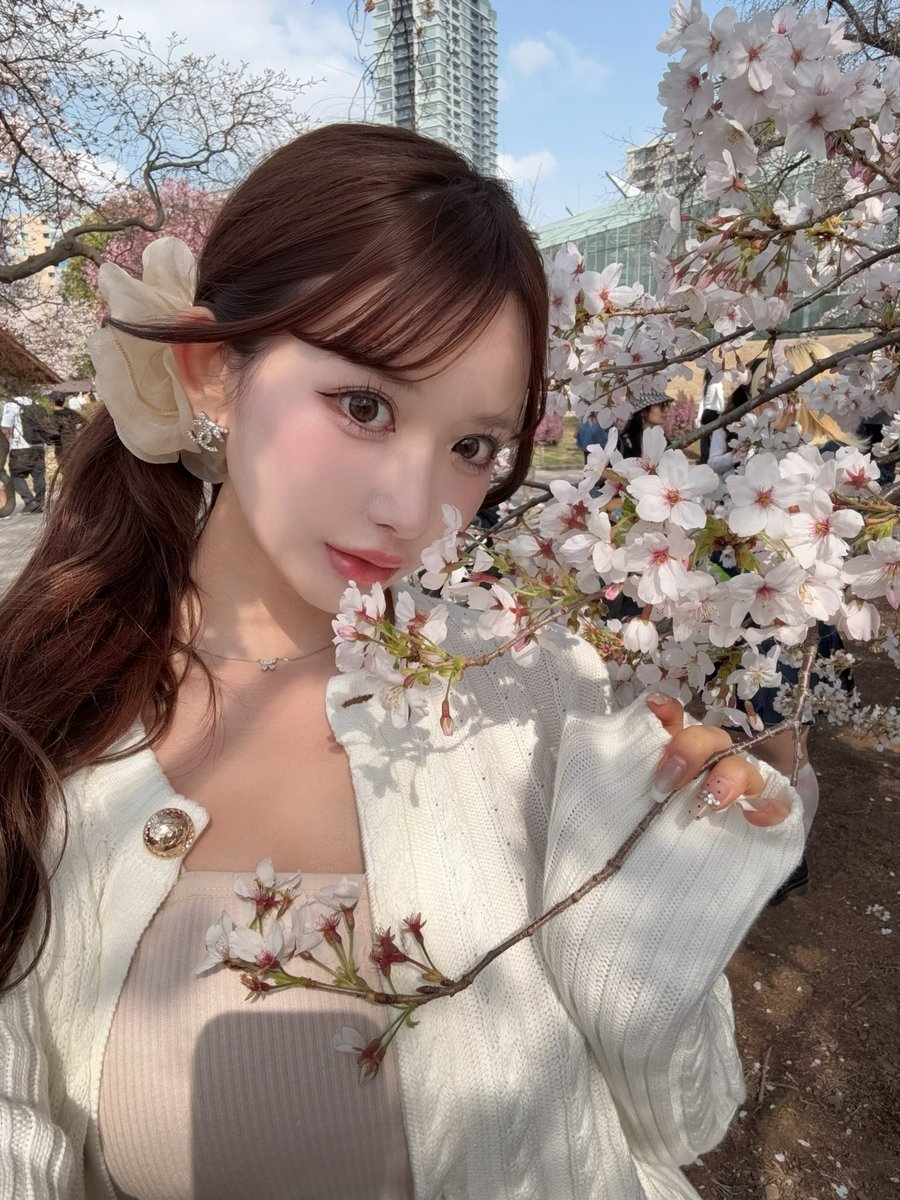 伊藤 桃々 tweet media