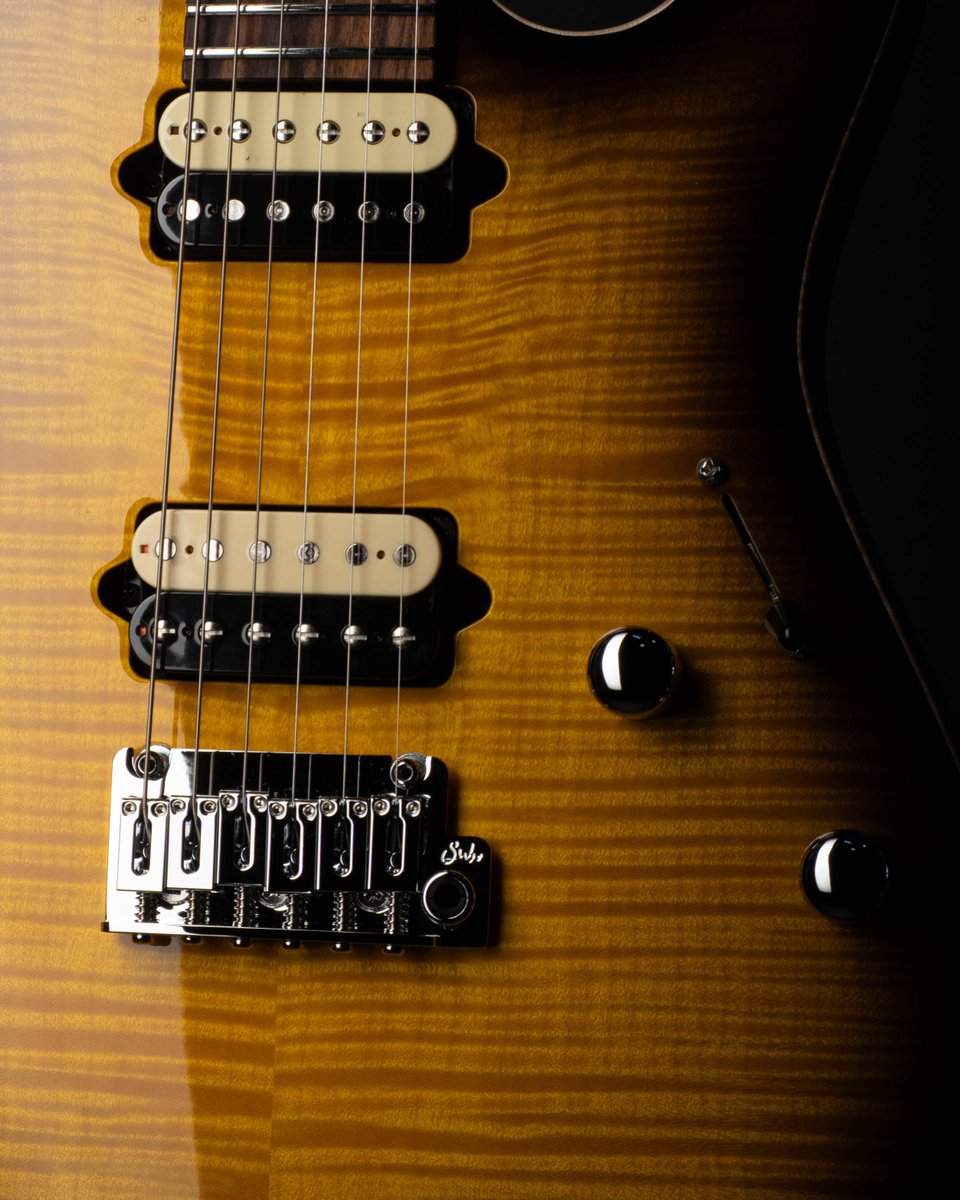 Suhr Custom tweet media