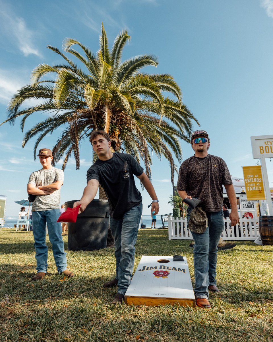 St. Pete Country Fest tweet media