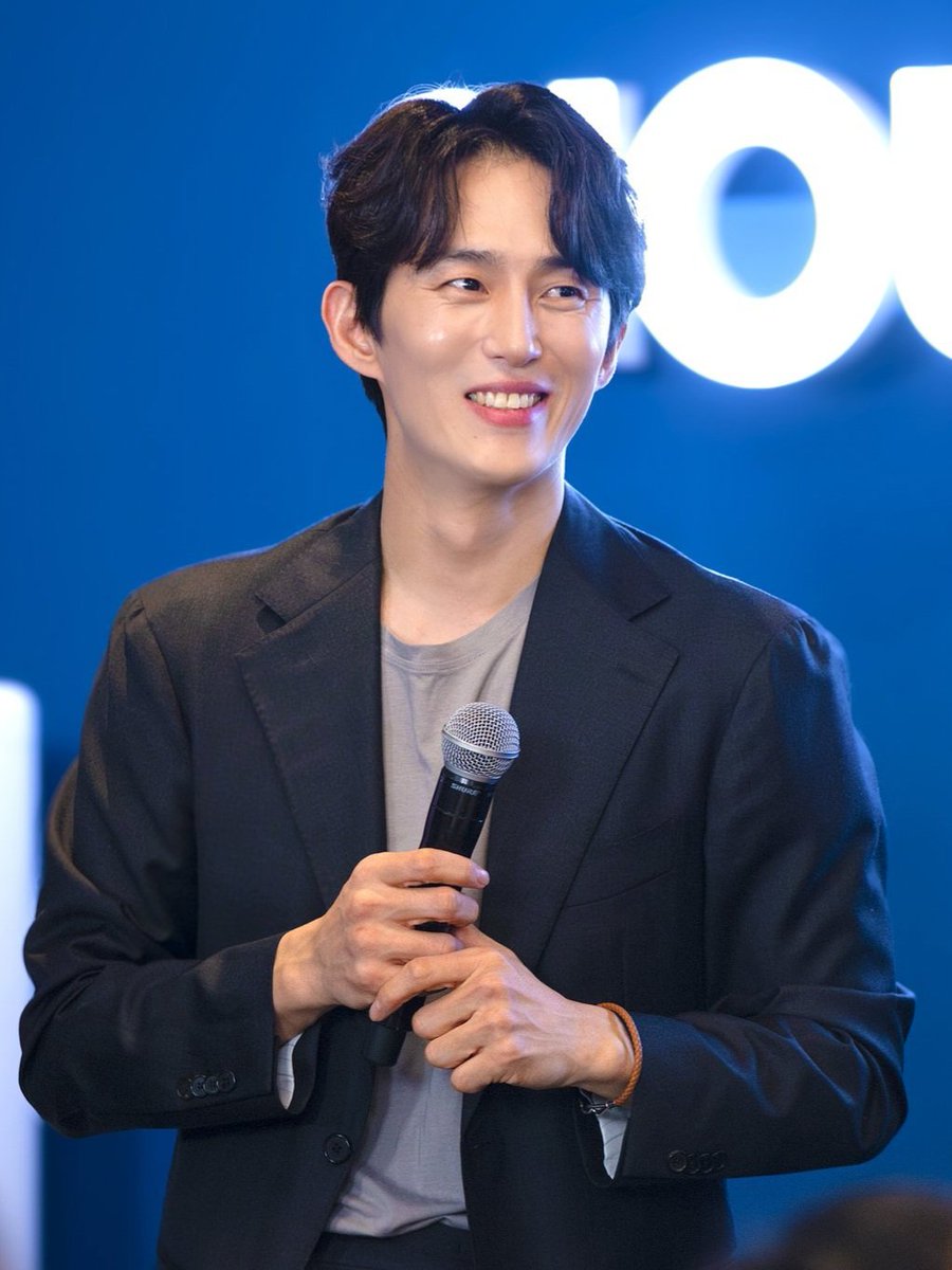 모나카 tweet media