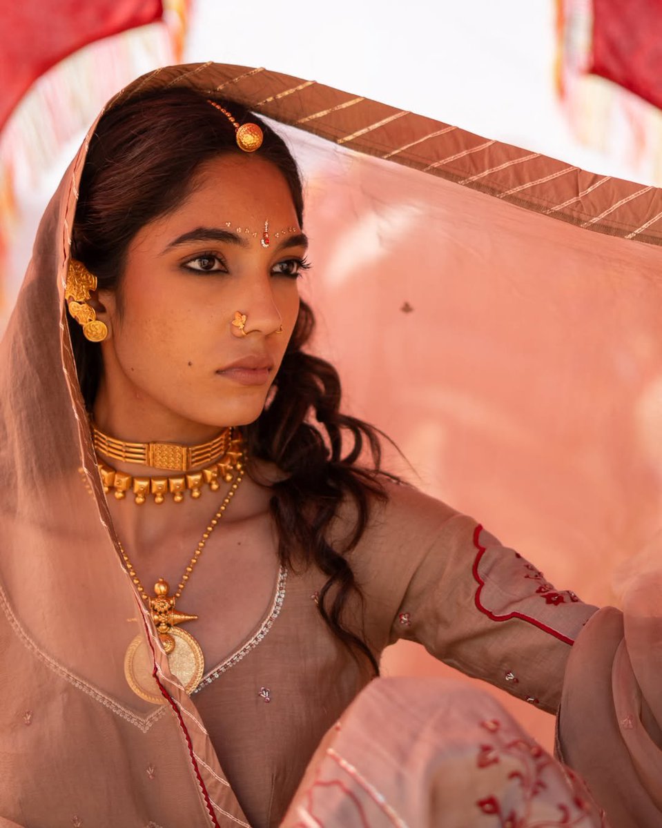 Indojournals tweet media