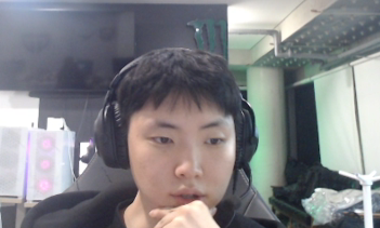 kittytron3000 🐱 tweet media