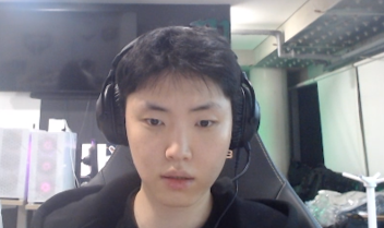 kittytron3000 🐱 tweet media