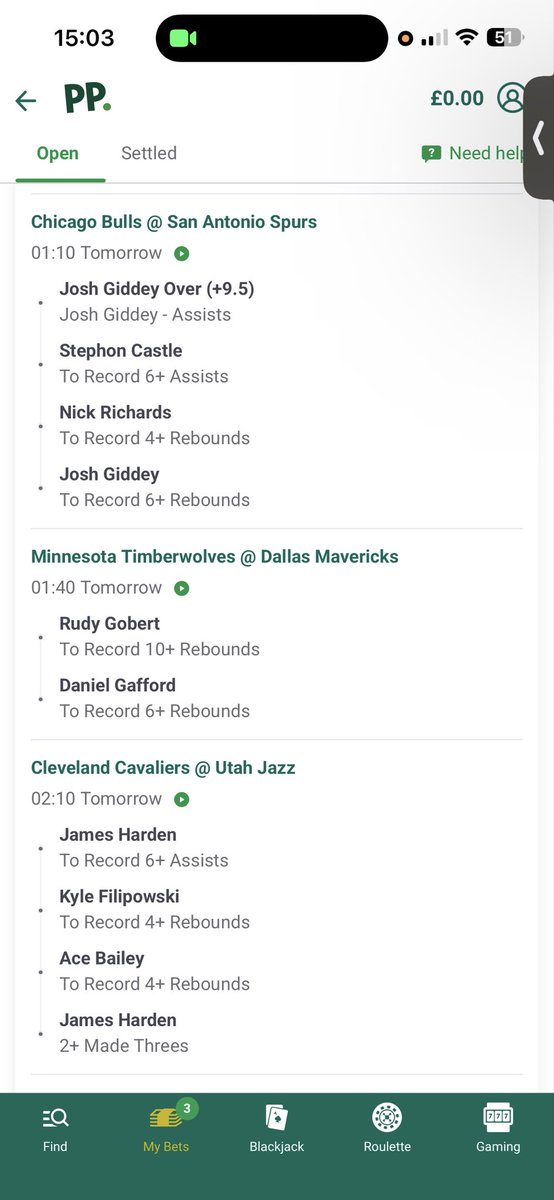 Harry 🔴 tweet media