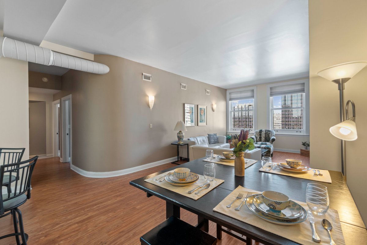 Lori Hummel tweet media