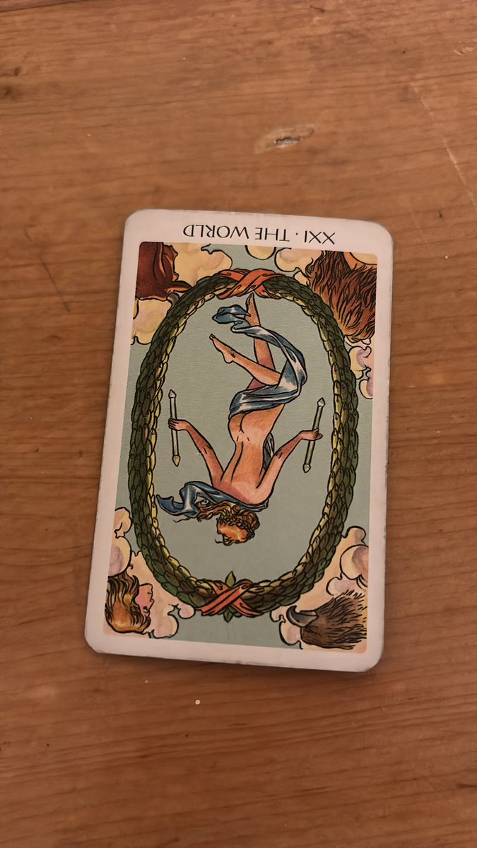 eevee does tarot 🎐 tweet media