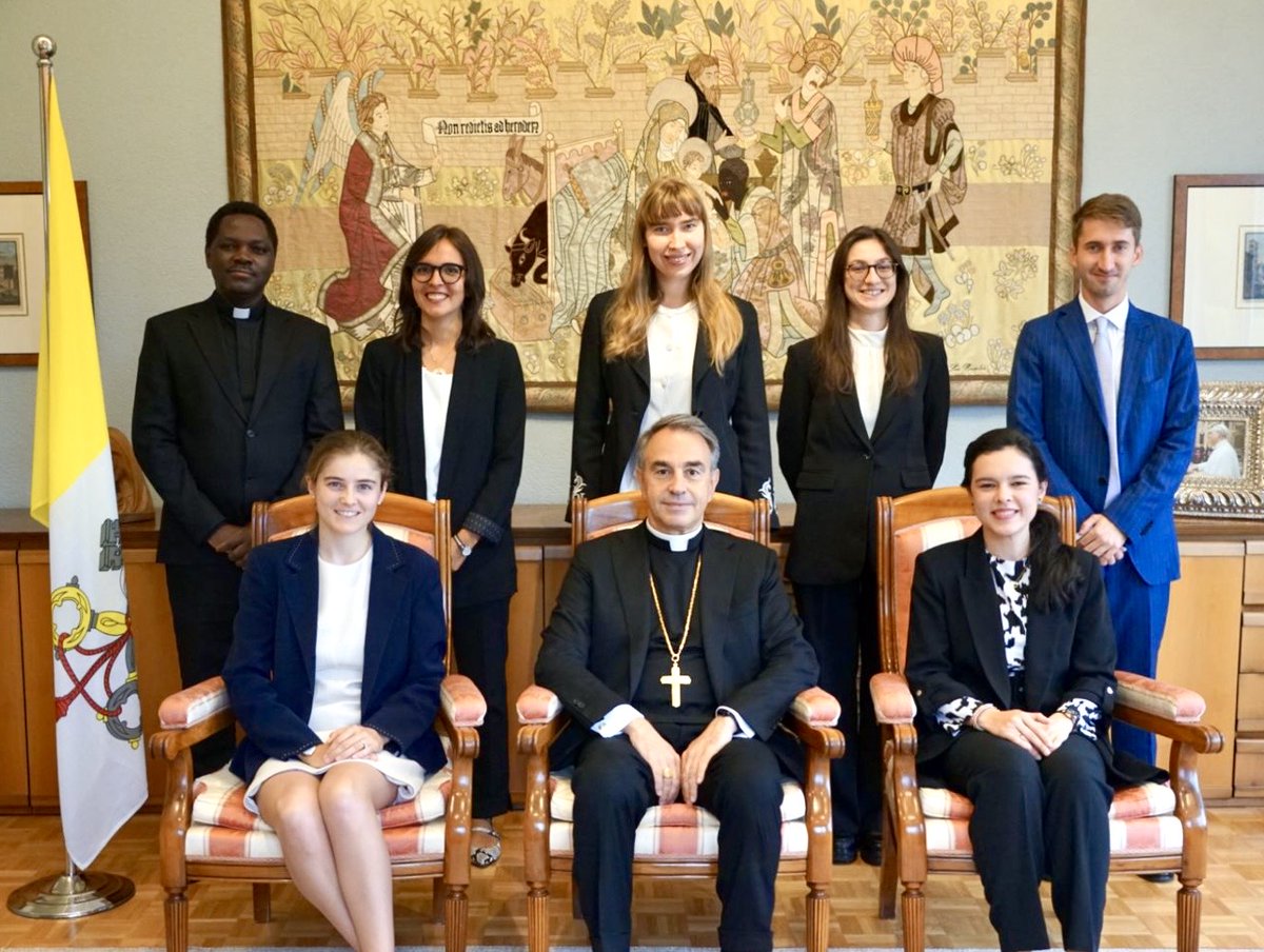 Universidad de Navarra tweet media