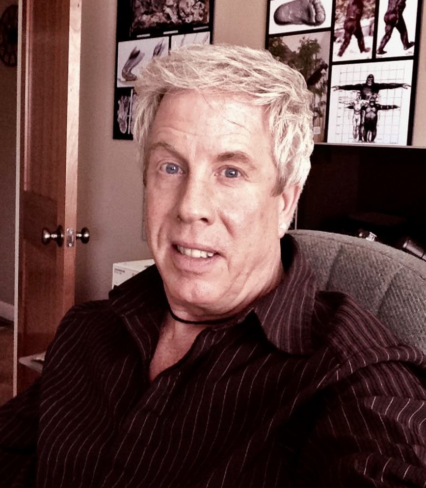 Bugs Finds Bigfoot 👣🪶 tweet media