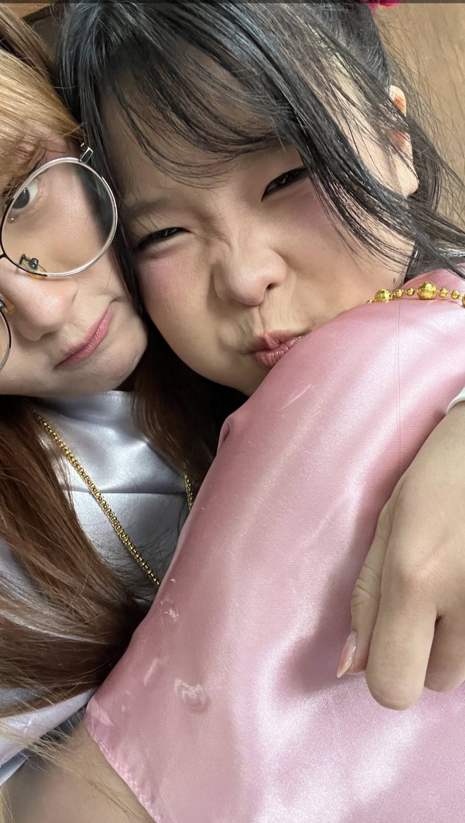 เหล่าปิ๊กกีต้าร์ของปลายฟ้า☁️🎸 tweet media