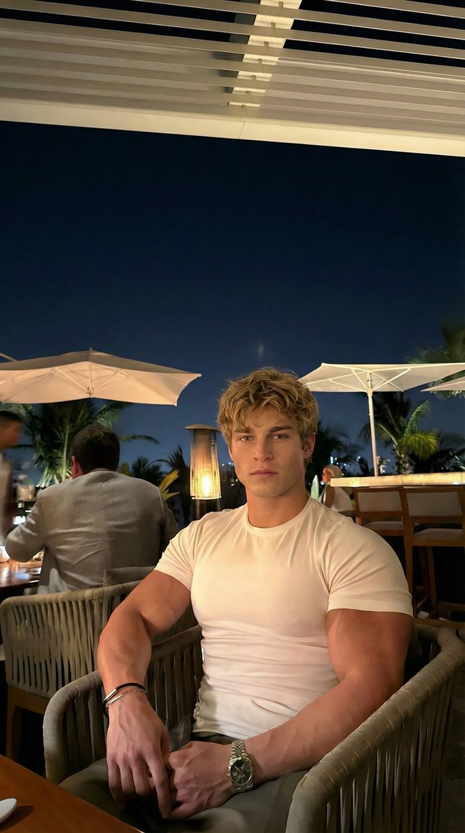 Alex young tweet media