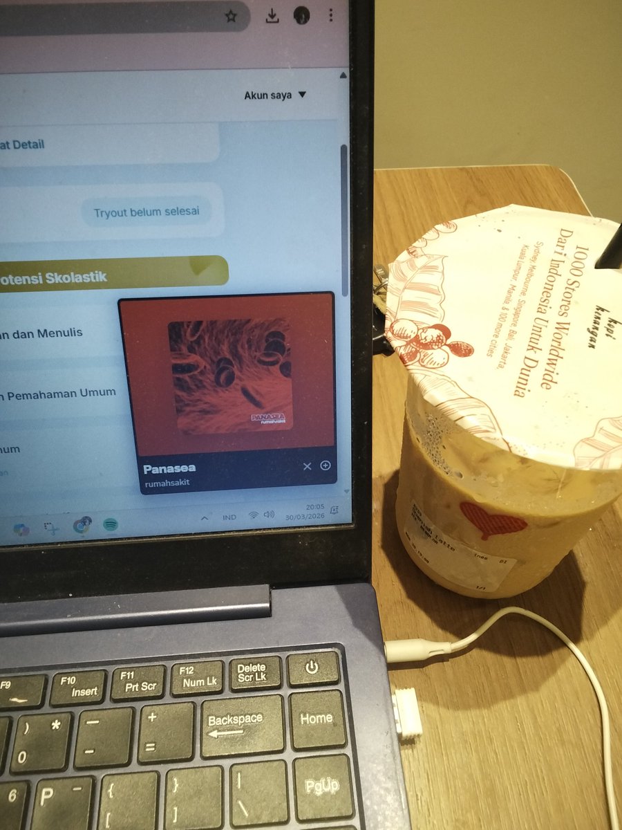 karel 26 | free tag tweet media