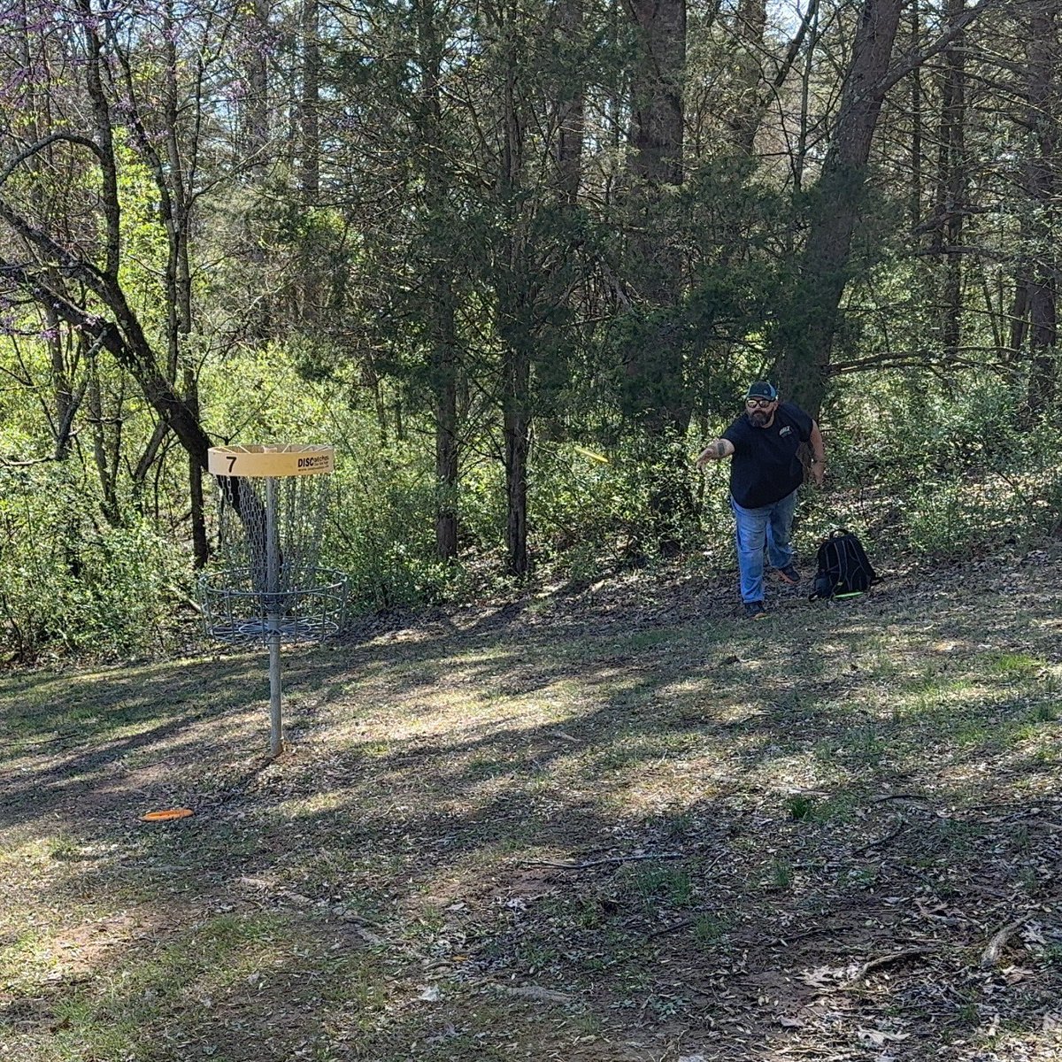 Hitting Chains tweet media