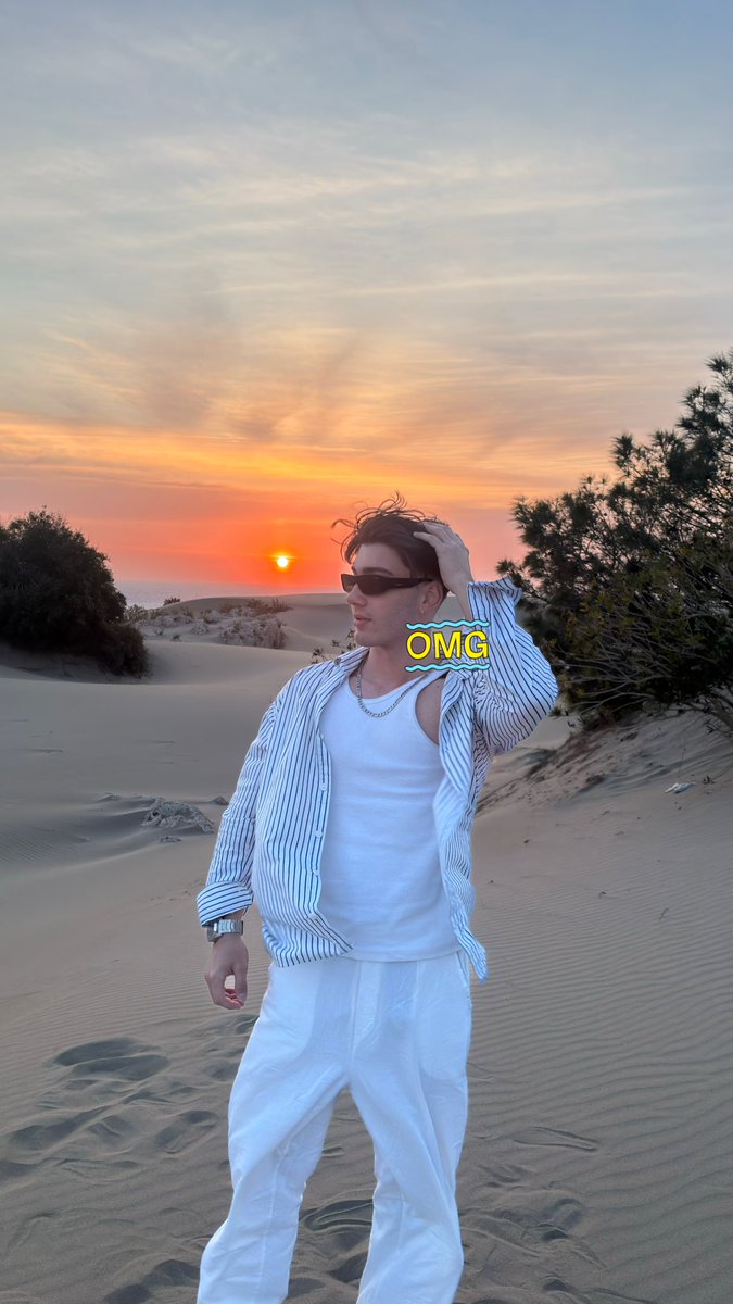 𝐄𝐦𝐫𝐞 tweet media