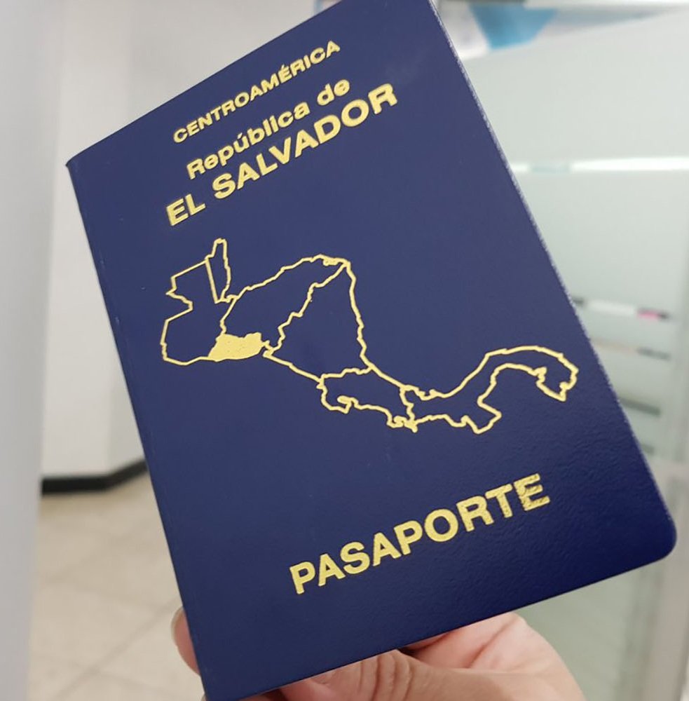 🇸🇻 El Salvador Passport Power Ranking Since 2000:

2000 ➜ 🇸🇻 Passport Rank: 52nd
2001 ➜ 🇸🇻 Passport Rank: 51st
2002 ➜ 🇸🇻 Passport Rank: 50th
2003 ➜ 🇸🇻 Passport Rank: 49th
2004 ➜ 🇸🇻 Passport Rank: 48th
2005 ➜ 🇸🇻 Passport Rank: 47th
2006 ➜ 🇸🇻 Passport Rank: 45th
2007 ➜ 🇸🇻