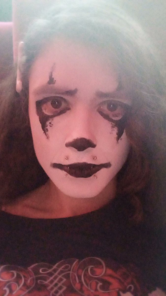 Not Rotten Girl Miku tweet media