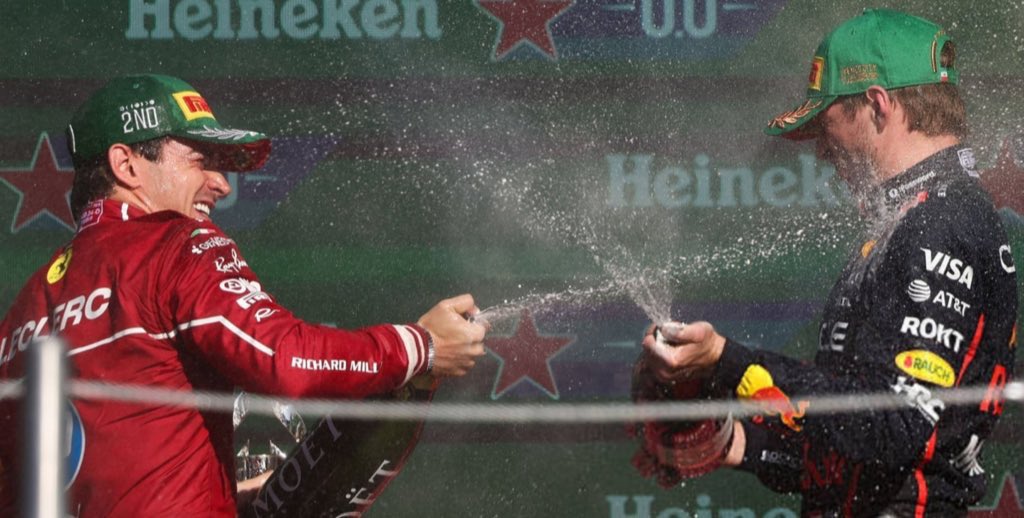 ray | レー ⭑ tweet media