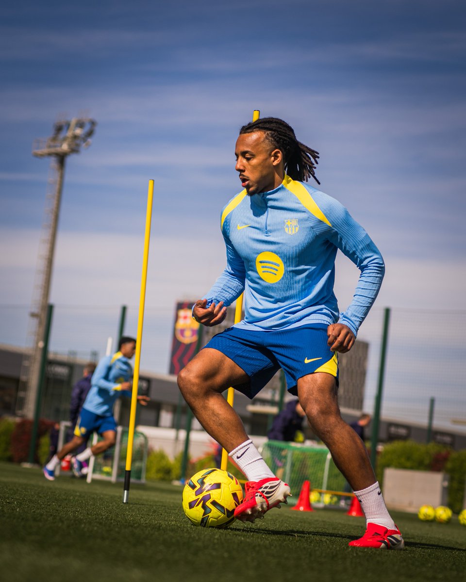 FC Barcelona tweet media