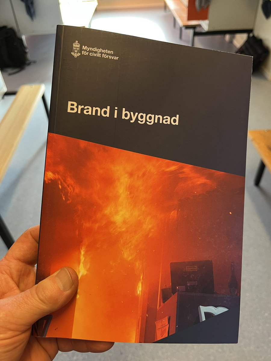 DocentSvensson's tweet photo. Jultomten kom tidigt i år. Finns att beställa på myndighetens hemsida inom en snar framtid. https://t.co/0FH05YiX5T