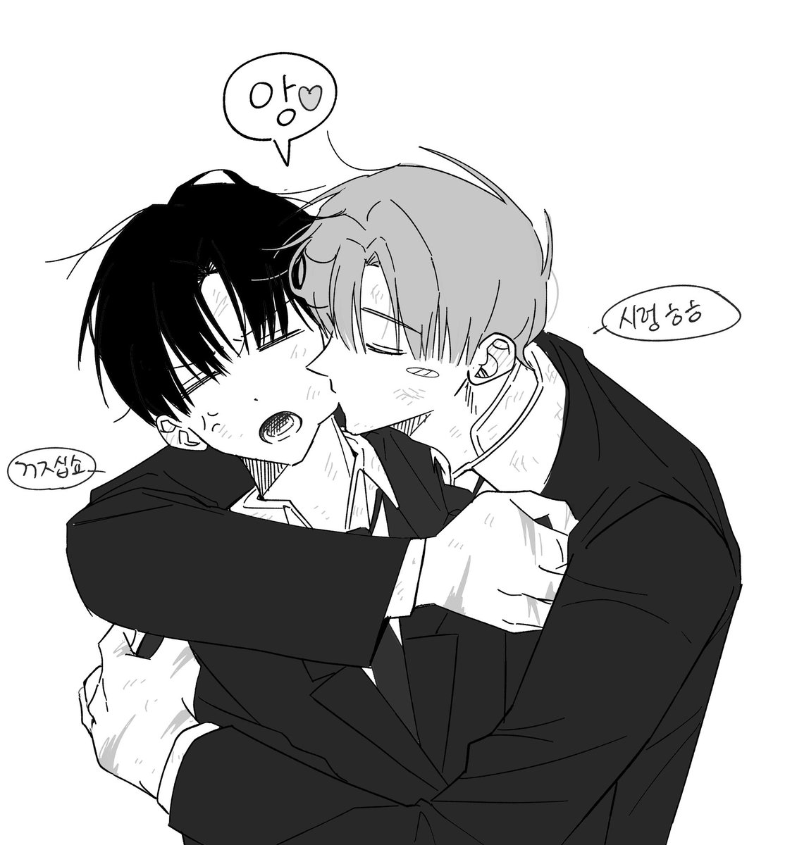 휘뚜루마뚜루 tweet media