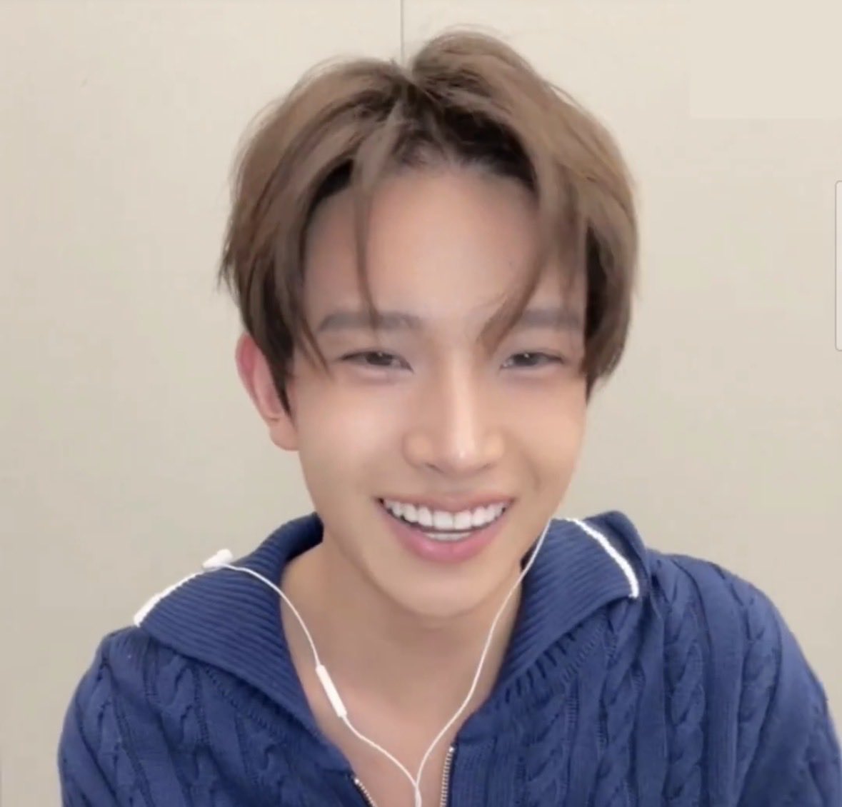 ¹⁰⁰⁹ tweet media