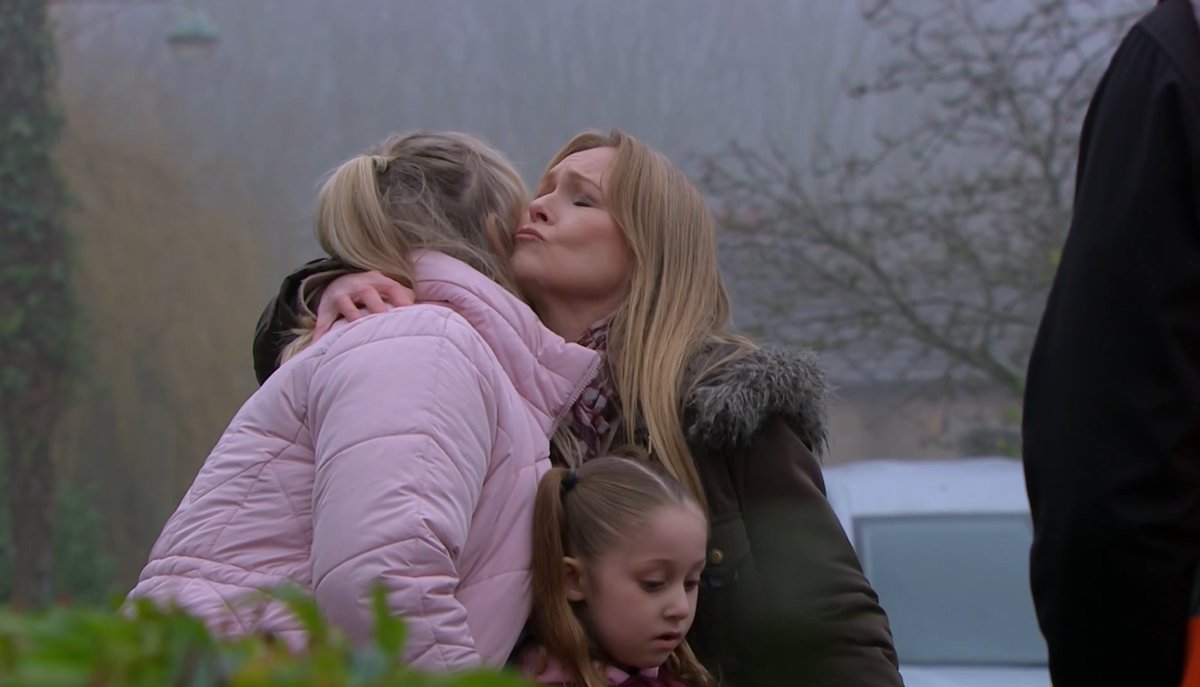 vanity&sarina.🤍 tweet media