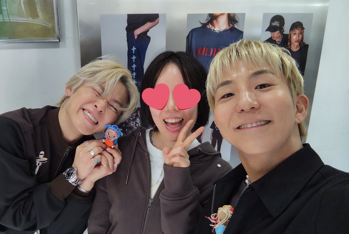 あやの** tweet media