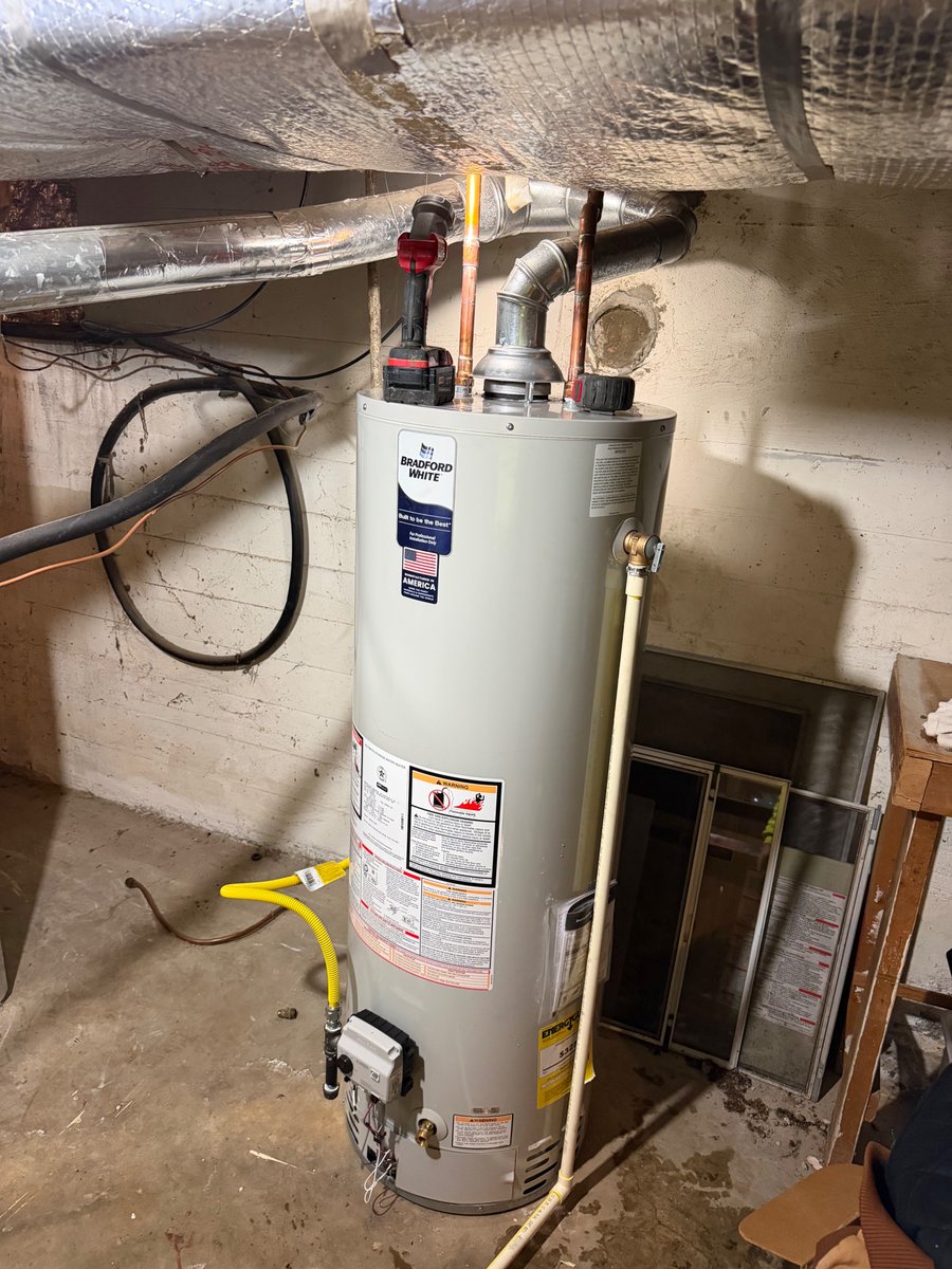 PlumbingSystem2's tweet photo. As spring is in ramping up so are the water heater calls we are receiving. Our water heater prices are extremely affordable compared to the other guys. Commercial or Residential!
Give us a call 859-294-8080. https://t.co/Oxa1yUwMsP