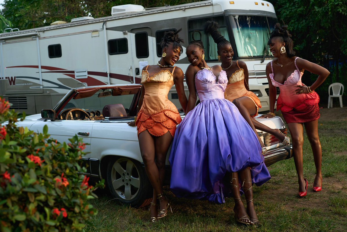 OMONOVEX tweet media