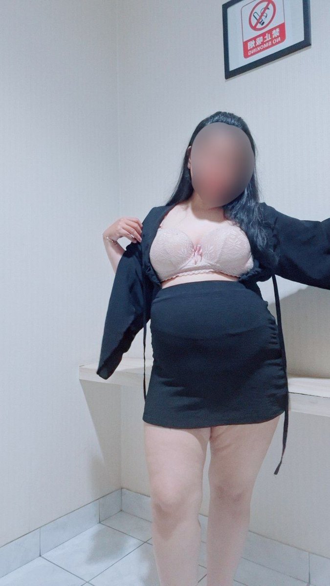 mandabarulagi's tweet photo. 🤰🏼 Avail #jakarta #expojakarta
Yuk Incld or excld wajib dp yaa
#bumil #bumillovers #bumilseksi
#bumilcantik #bumilhot #bumilmuda
#PregnantWomen 

Info tarif boleh chat me no dm

https://t.co/j95YFWl2QX
https://t.co/lHl4Q5sIb7
Chanel Free https://t.co/rgfOEXlMsu https://t.co/vBBRSoYRUf
