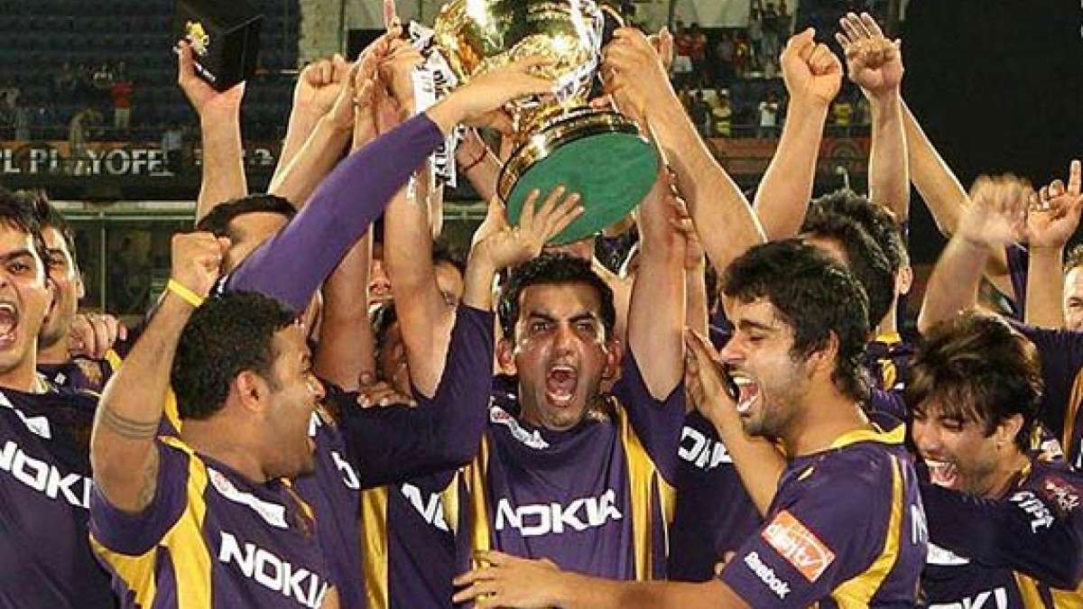 VNN_Cricket's tweet photo. KKR fans will be pleased to know that the last time MI won their first game, Gautam Gambhir led the Knight Riders to their very first title. All the way back in 2012! https://t.co/gXTPJ4V0Wr