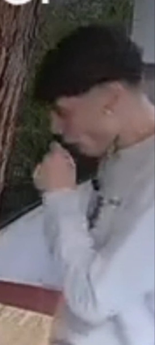 Tony🦦• che fastidio tweet media