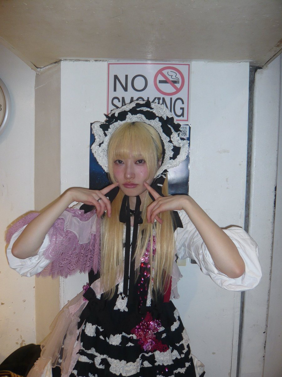 東出つ輝 tweet media