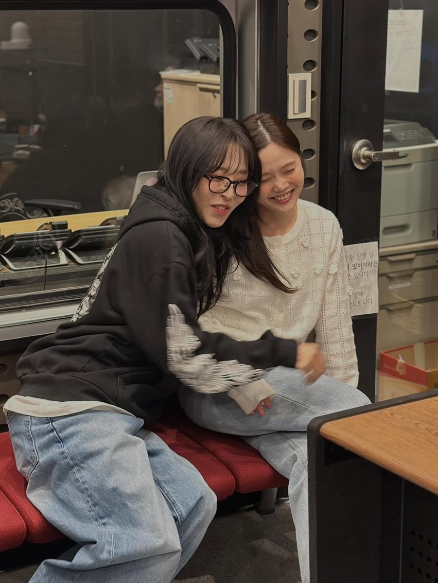 Lía ✨ tweet media