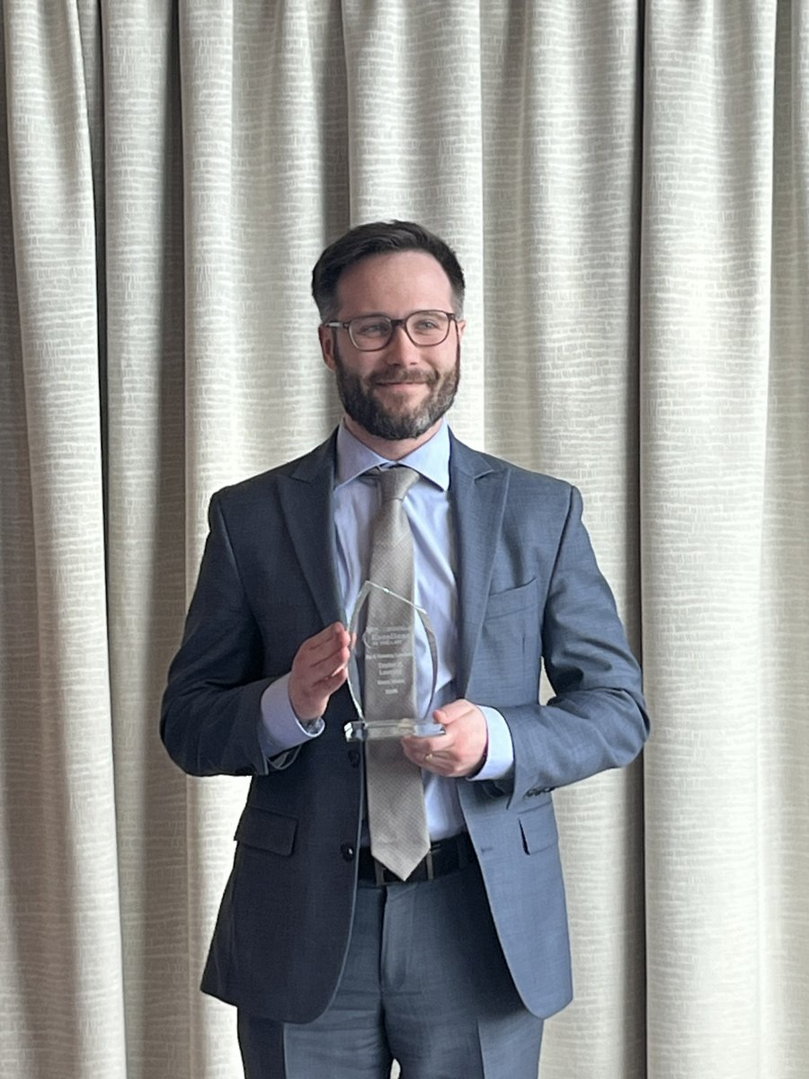 Davis Malm tweet media